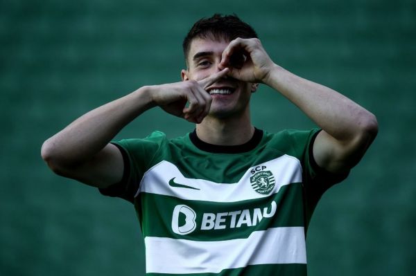  آرسنال به‌دنبال پدیده خط دفاعی اسپورتینگ لیسبون