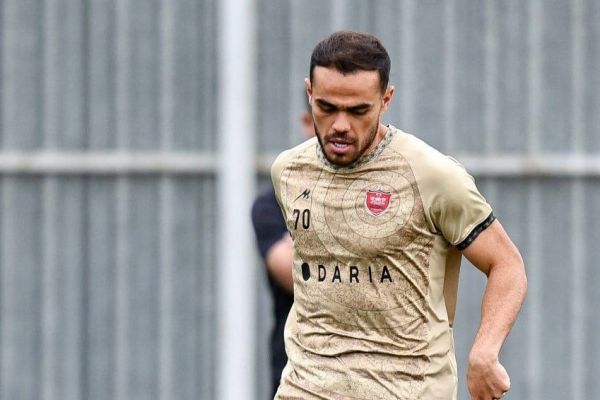 خاموشی اورونوف؛ بازی با سپاهان جرقه بود