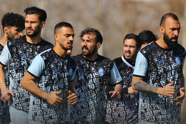۴ بازیکن استقلال از حضور در تمرین منع شدند