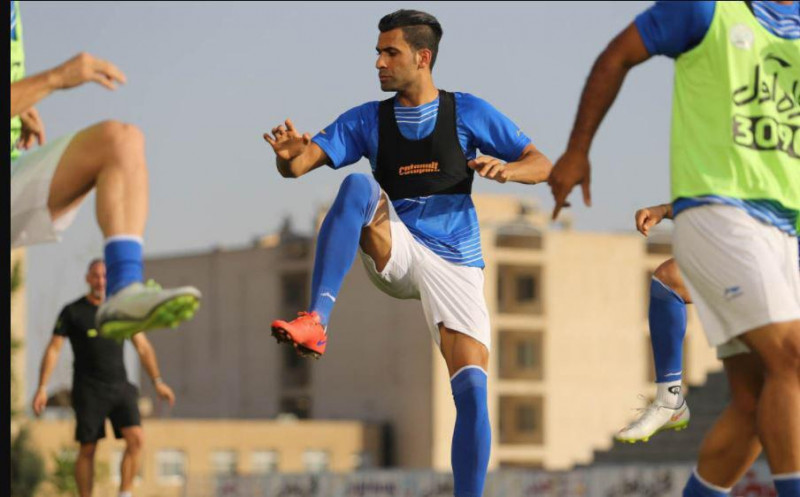 همه در انتظار استارت زوج خط حمله استقلال(عکس)