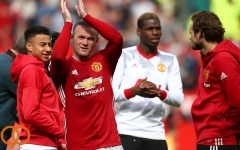 وین رونی با همتیمیهایش در منچستریونایتد خداحافظی کرد؛ شماره 10 در تست پزشکی اورتون