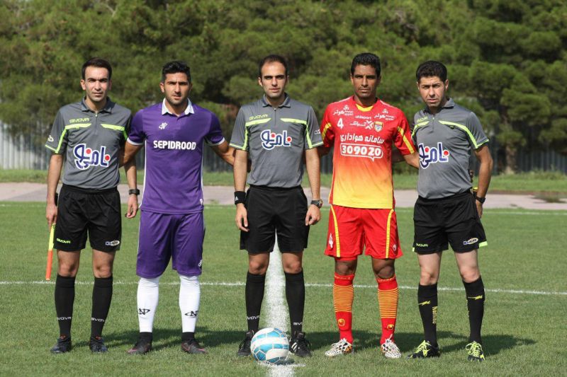 گزارش تصویری: سپیدرود - فولاد؛ نبردی پایاپای