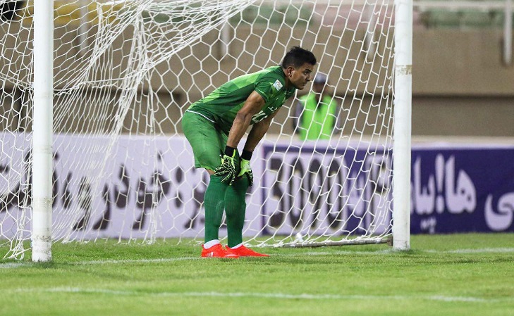 لک دربی خوزستان را از دست داد