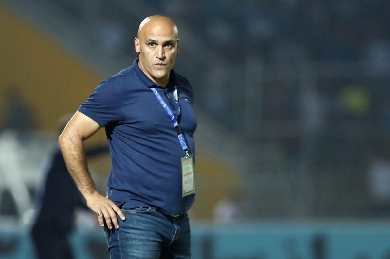 منصوریان بالاخره در آزادی تشویق شد