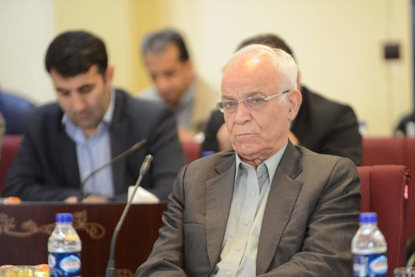 جعفر کاشانی: همه میخواهند قهرمان را بزنند