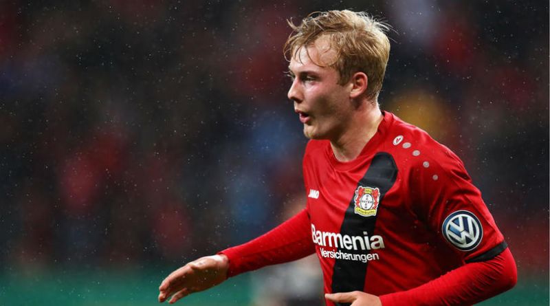 افتخار می‌کنم بارسا به دنبال جذب من است