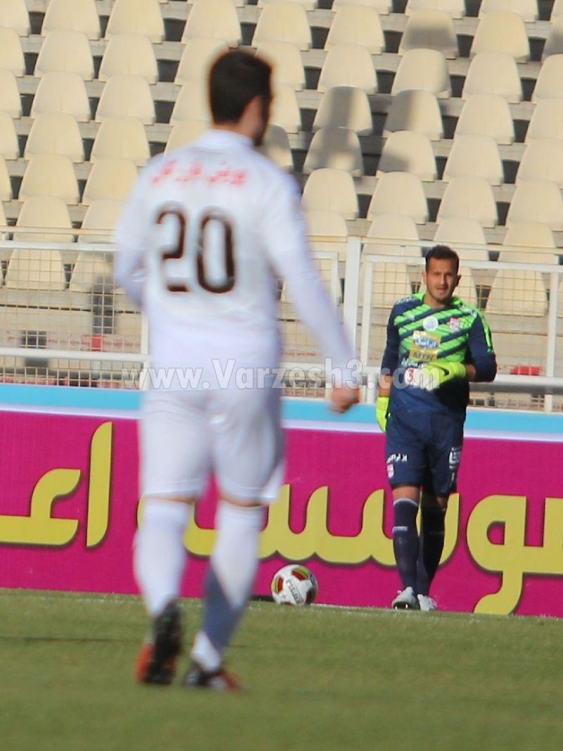 دروازهبان تراکتور بالاخره گل نخورد!