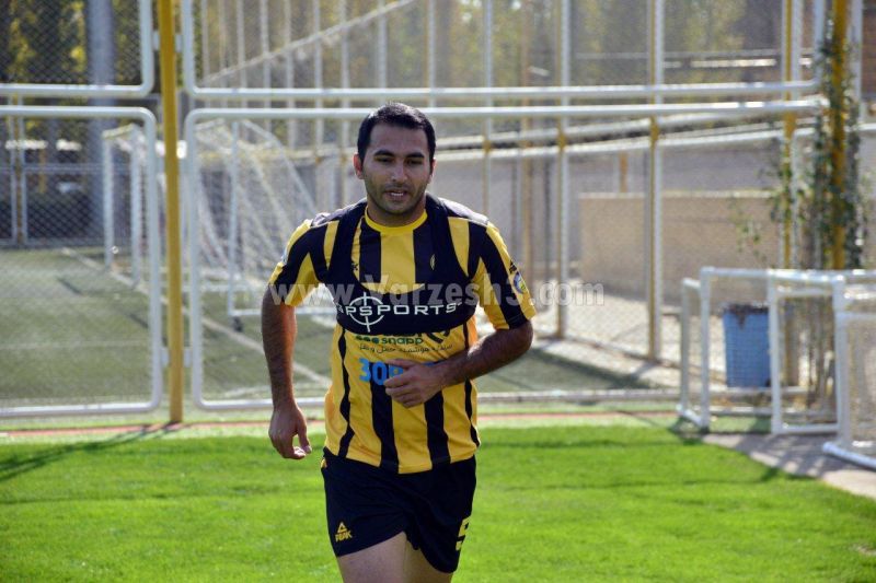 مدافع ملیپوش سپاهان دور از تمرینات گروهی (عکس)