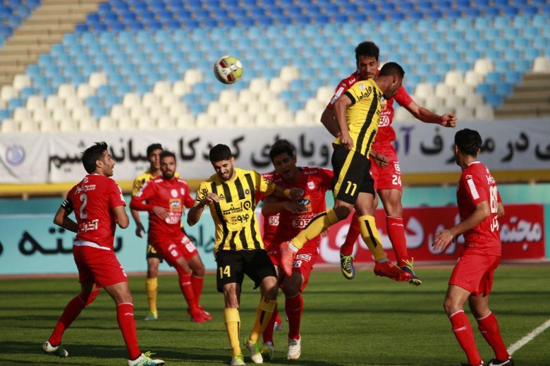 نمایش خیره کننده سپاهان در نقش جهان آرام