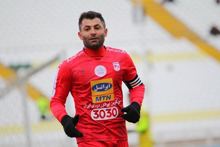 قلعهنوئی به دنبال جذب محمد ابراهیمی