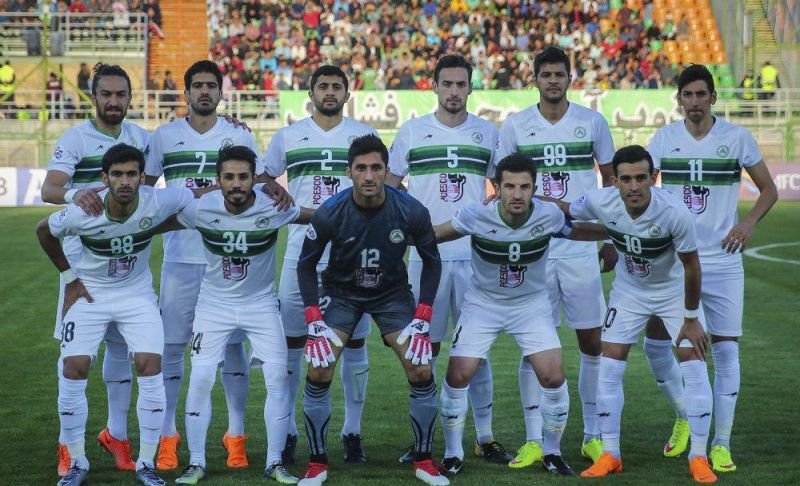 قضاوت داوران چینی در دیدار ذوبآهن-لوکوموتیو