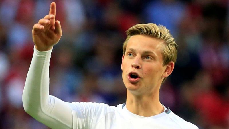 بارسلونا در آستانه توافق با ستاره جوان آژاکس