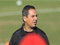 کمک مربی امید نمازی امروز وارد ایران میشود