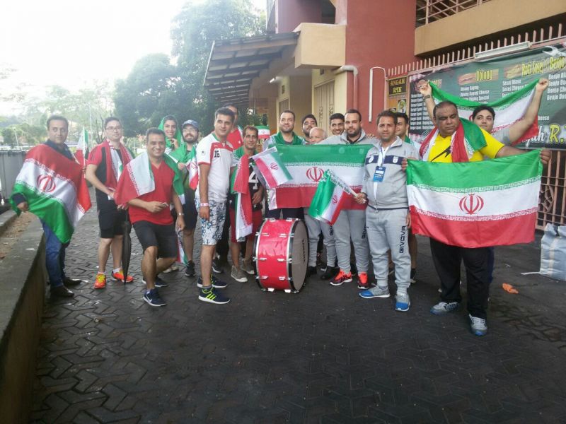 جوسازی رسانه مراکشی؛ ایرانیها با شعار دادن مقابل هتل به دنبال از بین بردن تمرکز مراکش!