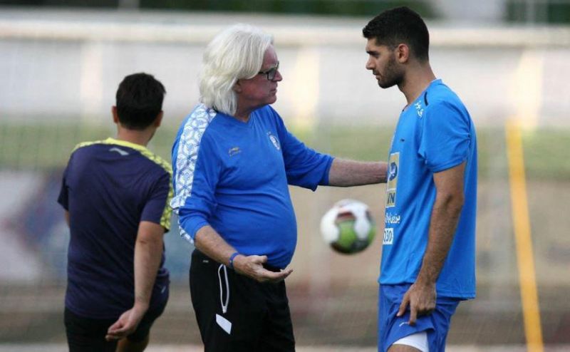 شفر علی کریمی را آماده جنگ فولاد شهر میکند