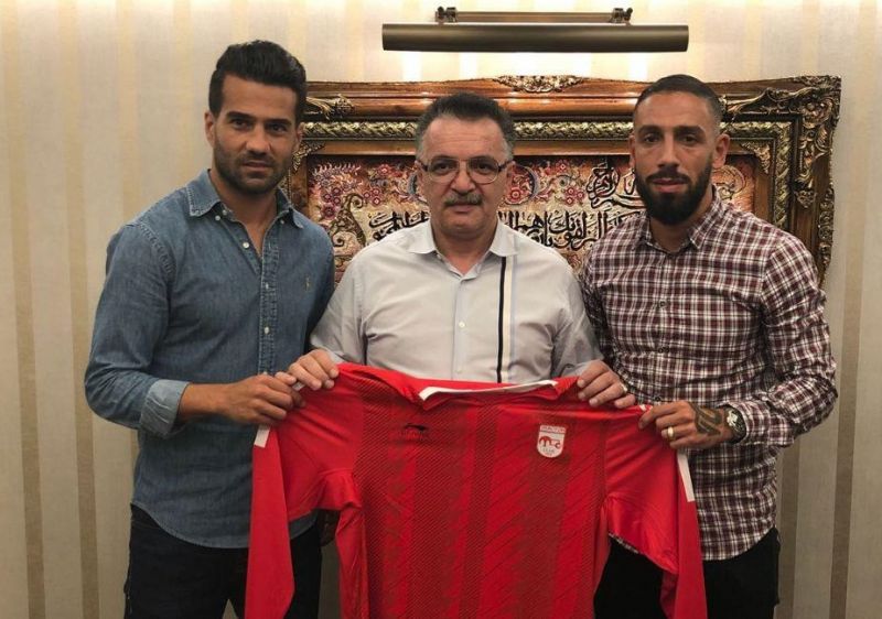 شجاعی و دژاگه امشب در تهران، فردا در ایفمارک