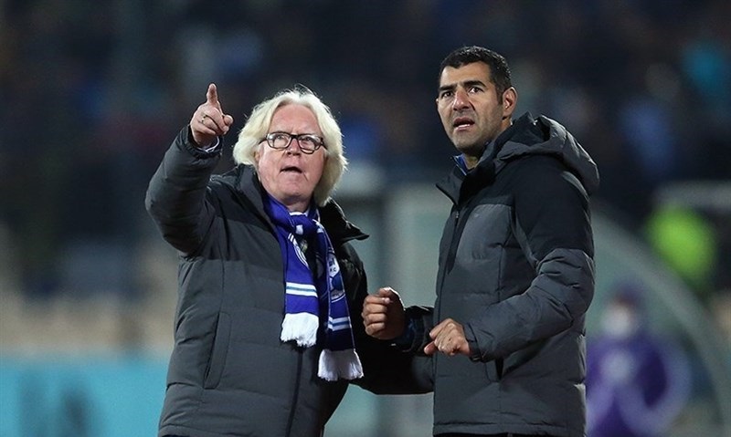 نامداری: رحمتی برای استقلال آنقدر توپ گرفته که یک اشتباه چیزی نیست