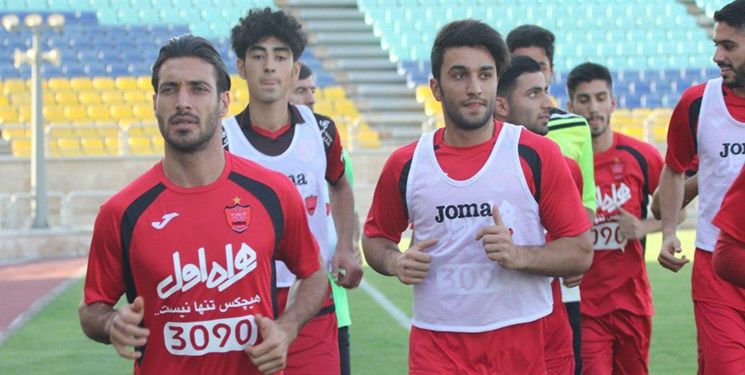 بازیکن پرسپولیس امروز به کمیته اخلاق می‌رود