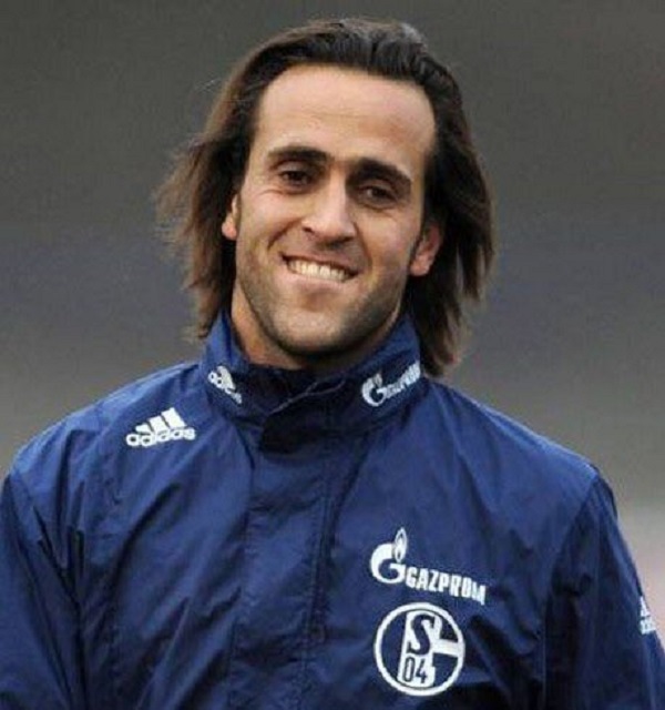 اختلاف زیاد علی کریمی با هافبک سابق استقلال و ستارههای آسیا