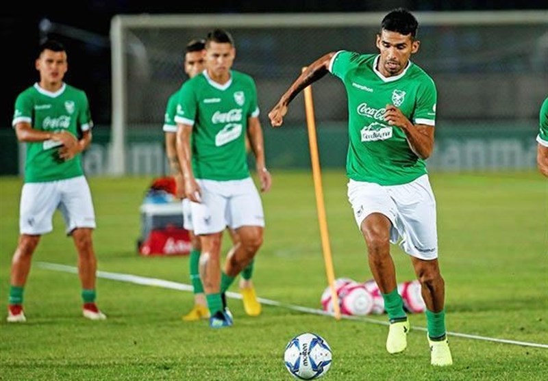 تیم ملی فوتبال بولیوی بدون مدیر به تهران میآید