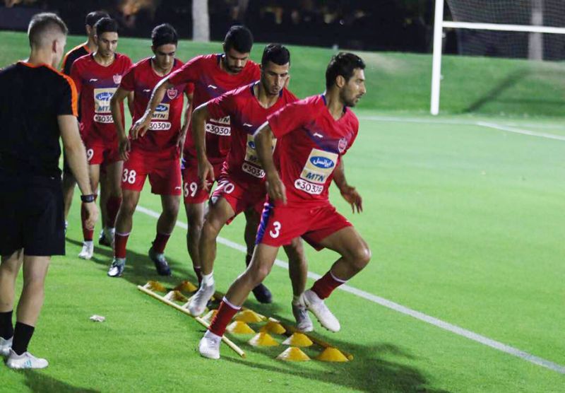 عرق‌گیری بازیکنان پرسپولیس در هتل