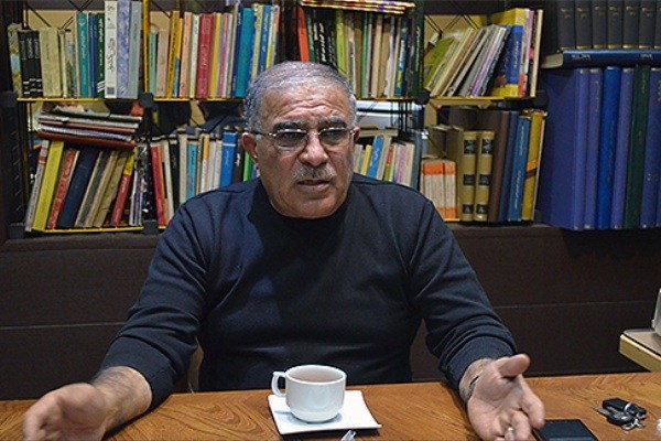 روشن: استقلال بیمار شده است/ شفر فقط به فکر خودش است نه استقلال