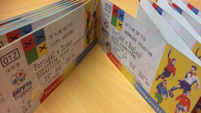 پیدا شدن اسرار آمیز بلیت های گمشده یورو 96 (عکس)