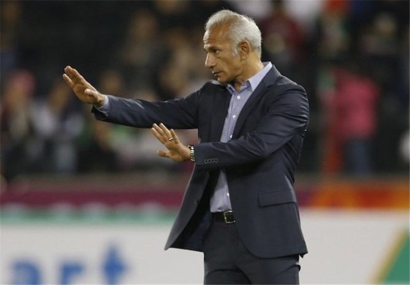 محمد خاکپور: علاقهام از بین رفته و هیچ چیزی را در فوتبال دنبال نمیکنم/ برای تیم ملی آرزوی موفقیت دارم