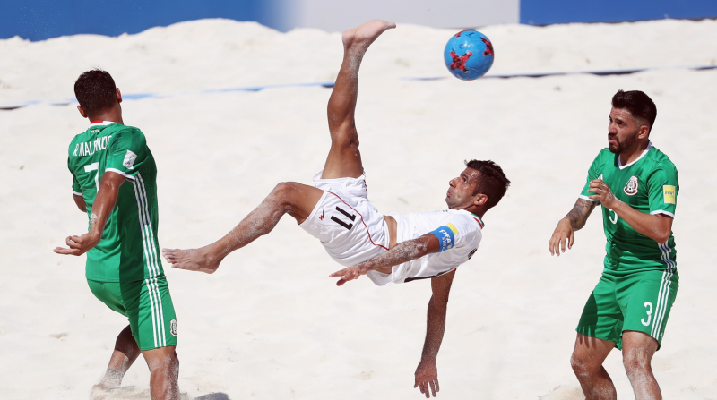 درخواست کاپیتان فوتبال ساحلی : پرداخت باقیمانده پاداش