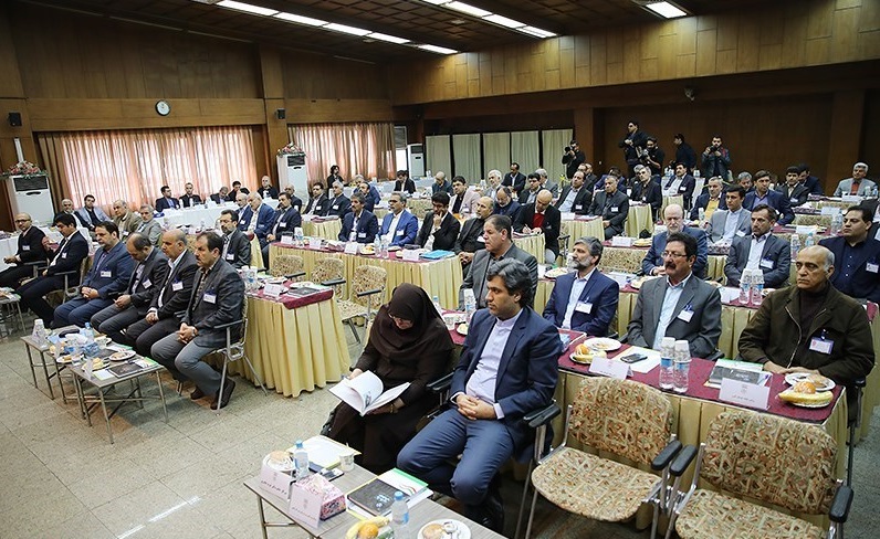 طالقانی و بهاروند هم استعفا میکنند؟