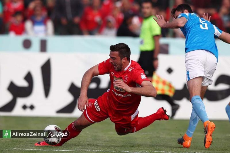 گزارش تصویری از پیکار پیکان و پرسپولیس