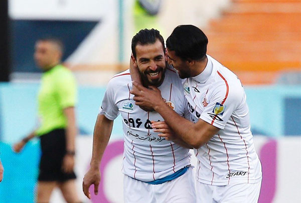 عباسیان: برای آبروی خودمان و دایی میجنگیم