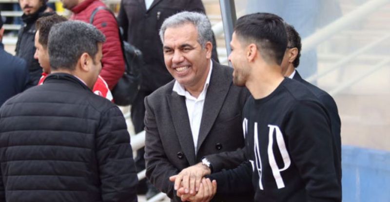 ایرج عرب مطرح کرد: تمدید قرارداد چند بازیکن پرسپولیس و رد مذاکره با بازیکنان جدید