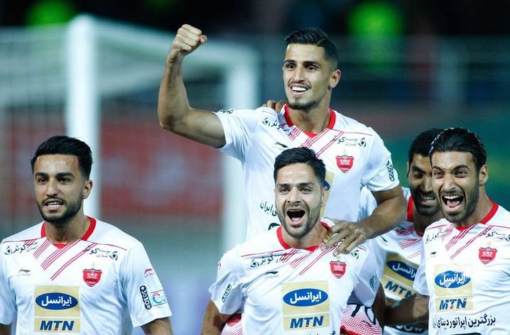 ادعای عجیب پیشکسوت استقلال: پرسپولیس از پشت پرده حمایت میشود