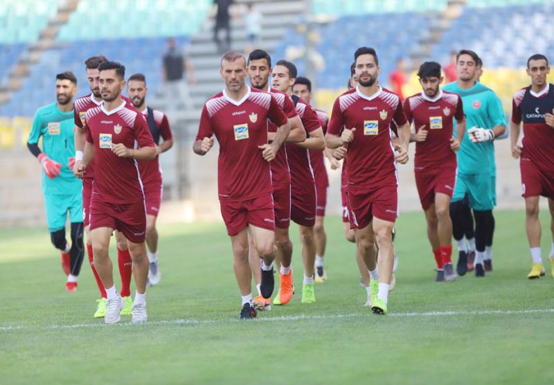 لباسهای لیگ برتر نوزدهم به باشگاه پرسپولیس رسید