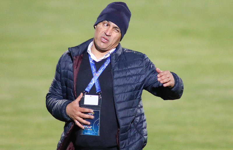 سخنگوی ذوبآهن: منصوریان تا پایان فصل میماند