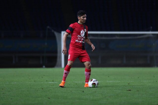 اکبر صادقی: با دقت بودیم بیشتر گل میزدیم