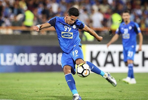 سجاد آقایی: خوشحالم با صحبتهای استراماچونی برای استقلال گل میزنم