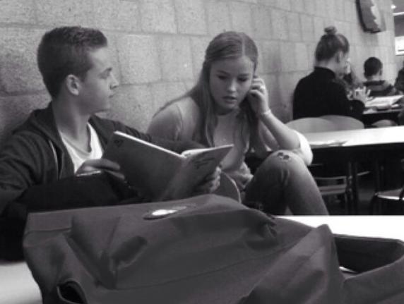 خاطره بازی جالب نامزد دییونگ با فرنکی و دوران مدرسه!