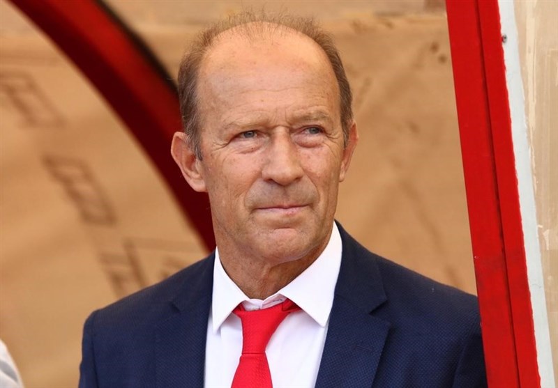 با استفاده از تعطیلات/ گابریل کالدرون به قطر سفر میکند