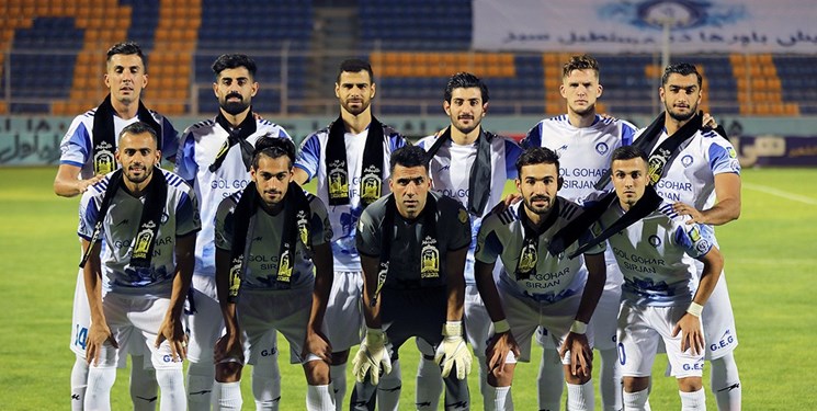 گلگهر در نیمفصل تقویت میشود