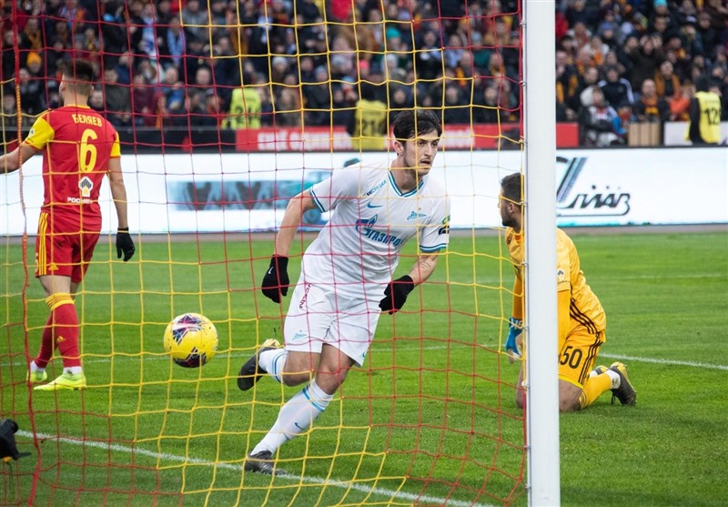 سردار آزمون در تیم منتخب لژیونرهای نیمفصل نخست لیگ برتر روسیه