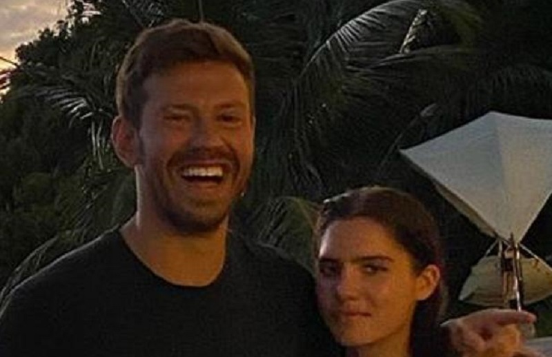 رابطه عاشقانه مهاجم لوکوموتیو با نوه 17 ساله رئیس جمهور سابق روسیه