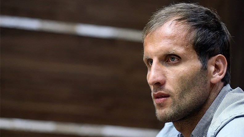 بنگر: یک پنالتی واضح پارس جنوبی مقابل ذوبآهن را نگرفتند/ داماش را مُفت و با یک تماس از بالا خریدند