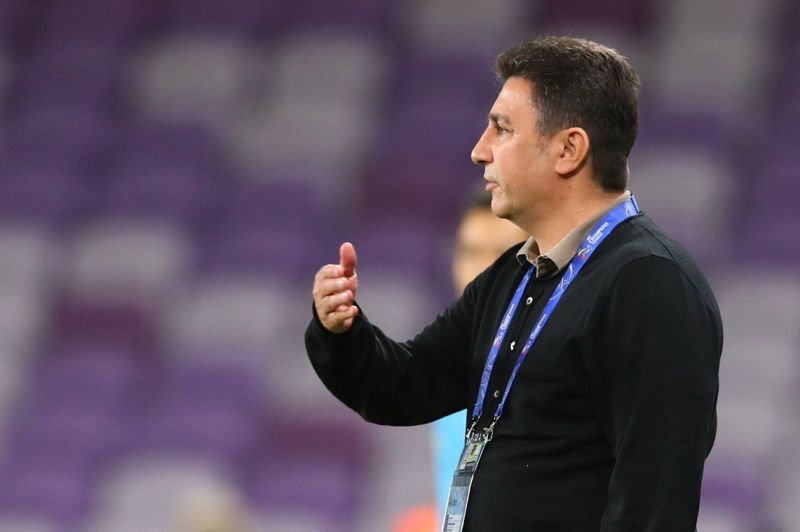 توبیخ قلعهنویی توسط هیات مدیره سپاهان؟