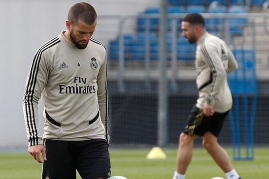 مدافع رئال مادرید: ۹۵ درصد آمادهایم؛ اختلاف زیادی با بارسلونا نداریم