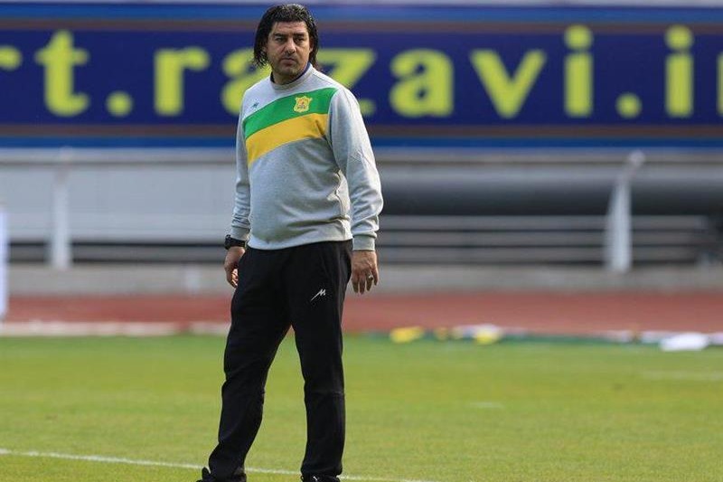 سراج: برای کسب ۳ امتیاز مقابل تراکتور به میدان میرویم