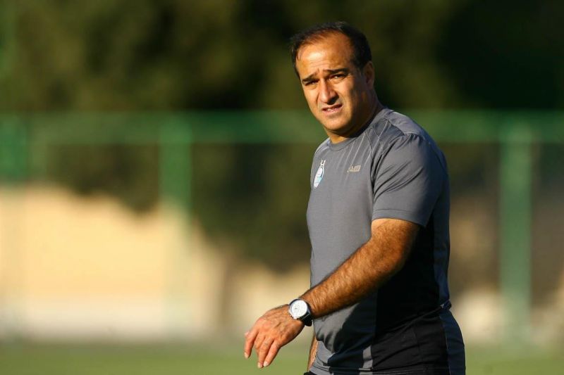 دینمحمدی: بازیکنان استقلال نباید تمرکزشان را از دست بدهند