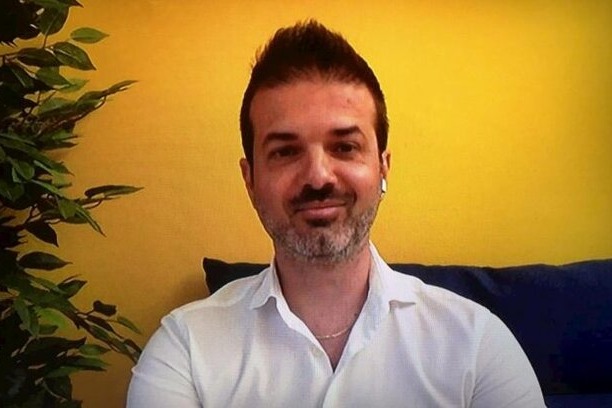 آندره استراماچونی: به رابطهام با استقلالیها افتخار میکنم/در دنیای باورنکردنی بودم