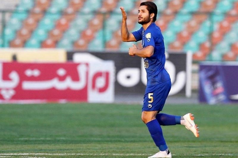 عارف غلامی به هتل محل مذاکرات استقلالیها رفت